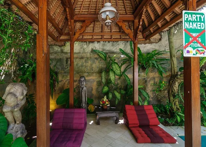 Laki Uma Villa - Male OnlyVilla